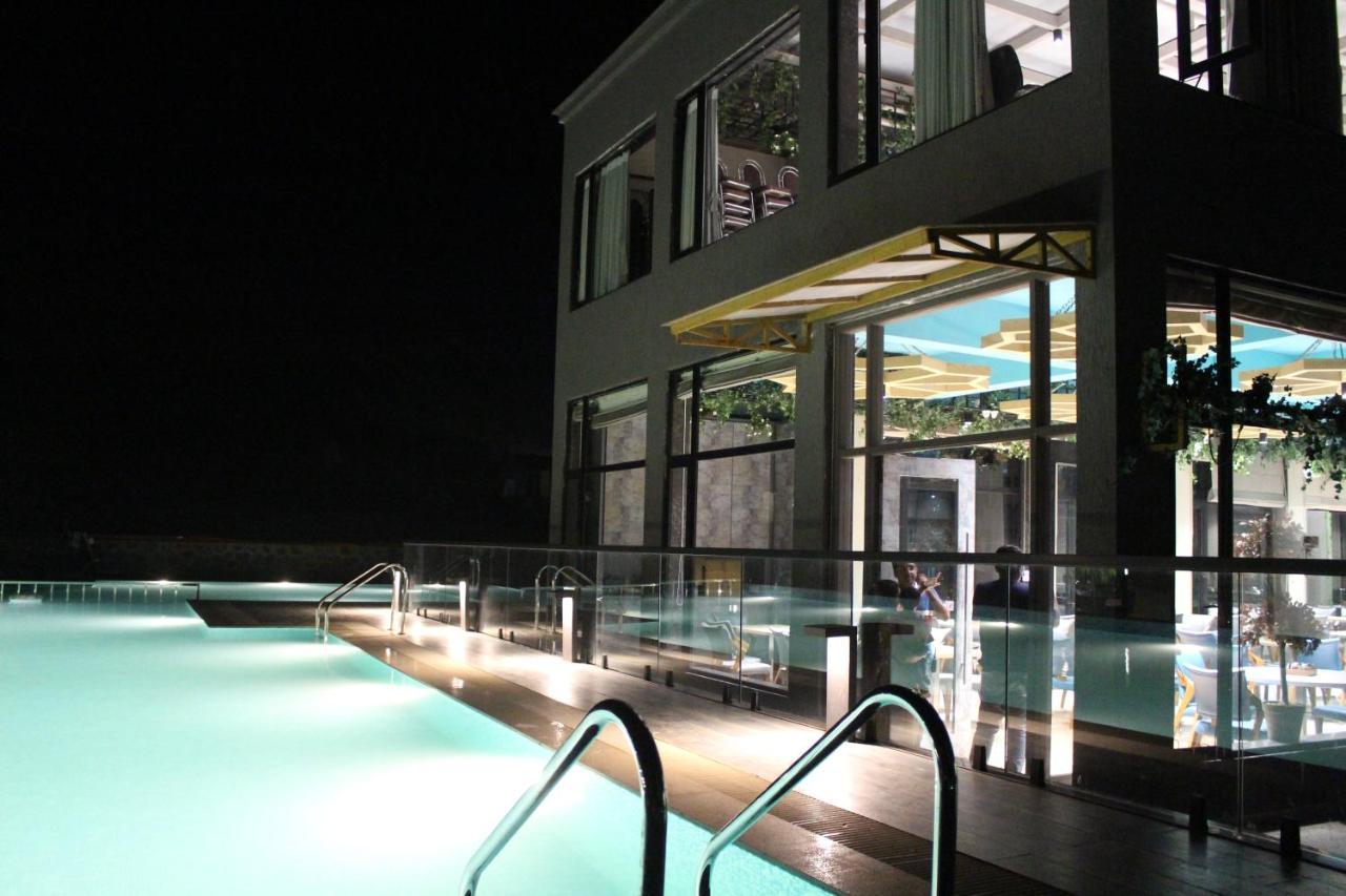 Paraiso Resort & Club Igatpuri Exteriör bild