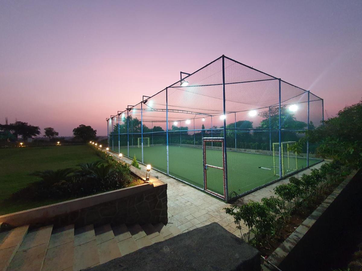 Paraiso Resort & Club Igatpuri Exteriör bild