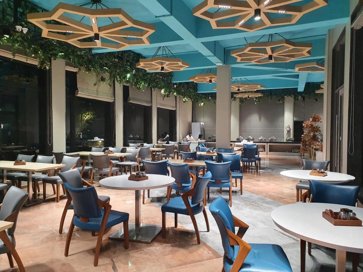 Paraiso Resort & Club Igatpuri Exteriör bild